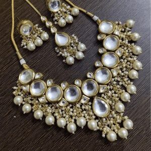 Kundan Set
